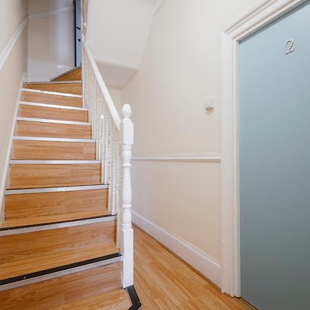 Stratford Double Rooms - 29 Лондон Екстер'єр фото