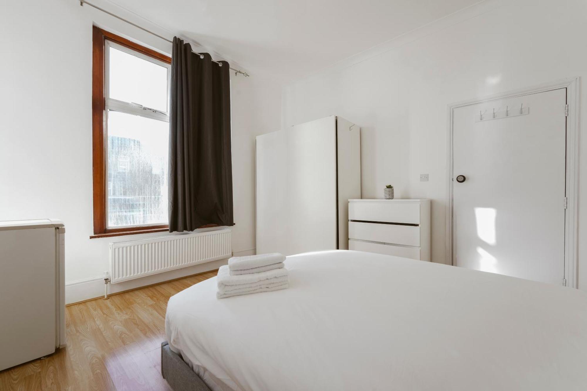 Stratford Double Rooms - 29 Лондон Екстер'єр фото